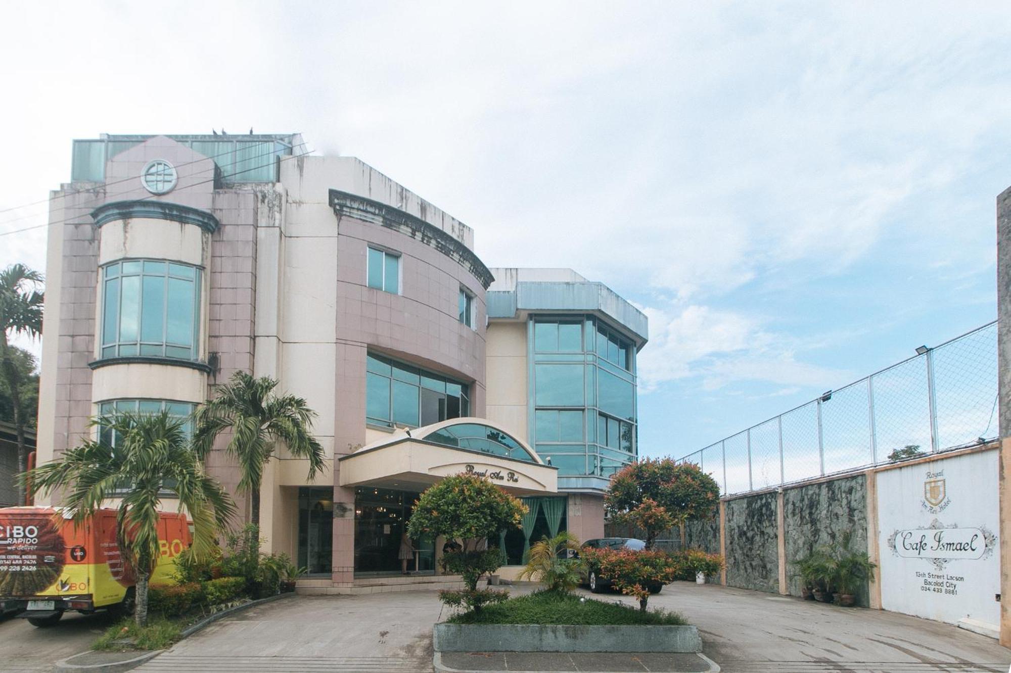 Royal Am Rei Hotel By Reddoorz Bacolod Exterior foto